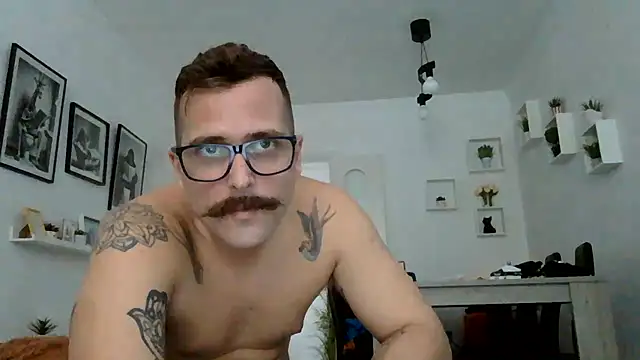 yanick931 online show from July 2026 10:59:01 AM