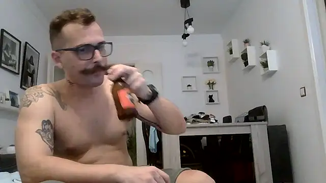 yanick931 online show from July 2026 09:44:01 PM