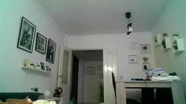 yanick931 online show from April 2026 10:59:02 PM