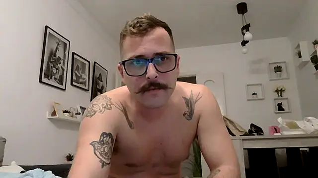 yanick931 online show from May 2026 11:14:03 PM