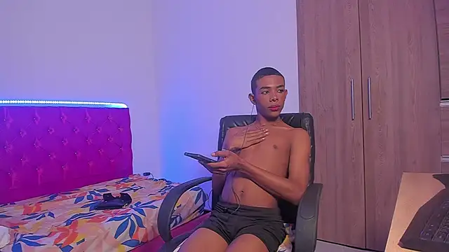 Snapshot of timmy_tur11 chatting on March 2026 05:12:02 AM timmy tur11 online show from March 2026 05:12:02 AM