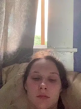 urfavgamergurl online show from June 2026 12:53:02 AM