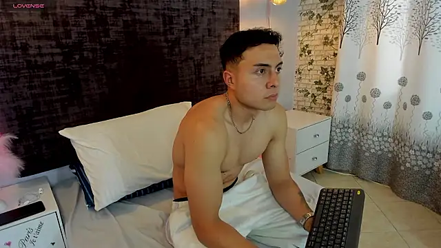 baby west online show from March 2026 10:04:02 PM