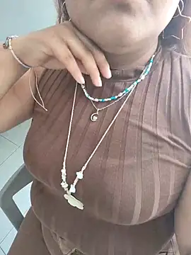 blurosa online show from April 2026 03:06:01 PM