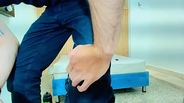 JEAN LEWIS2 online show from March 2026 07:25:01 PM