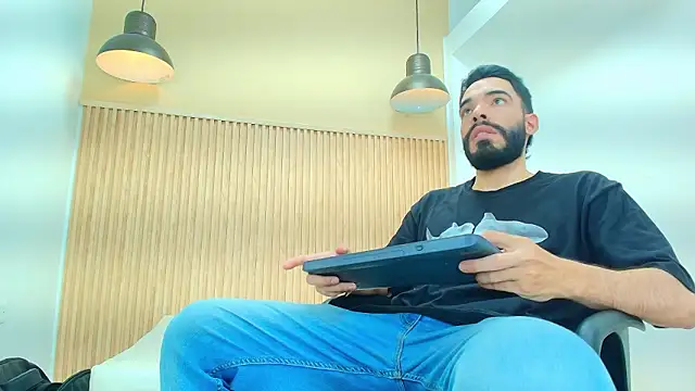 JEAN LEWIS2 online show from March 2026 07:42:01 PM