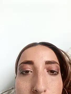 sidneey lovee online show from April 2026 07:41:02 PM