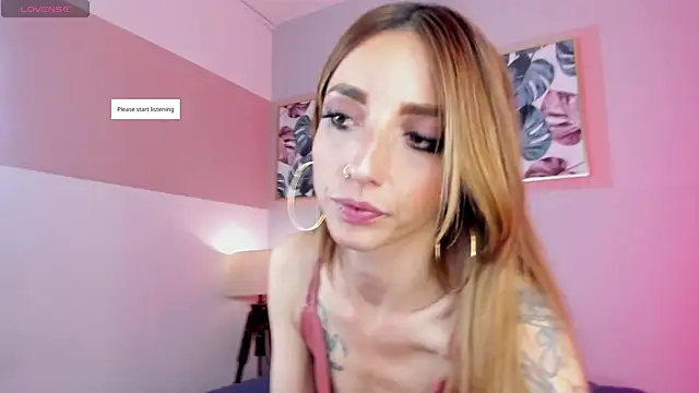 sidneey lovee online show from April 2026 06:22:01 PM