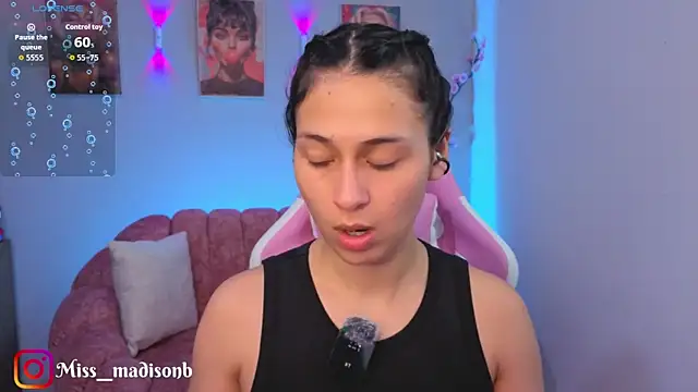Snapshot of miss__madison chatting on May 2026 07:54:01 PM miss madison online show from May 2026 07:54:01 PM