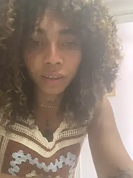 AkiraMoon33 online show from March 2026 06:31:01 PM