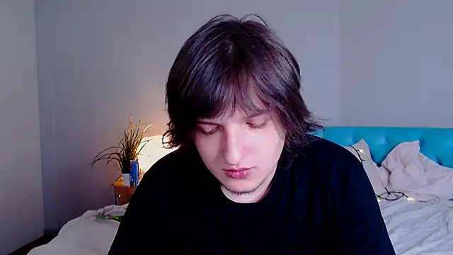 delalex online show from April 2026 08:57:01 PM