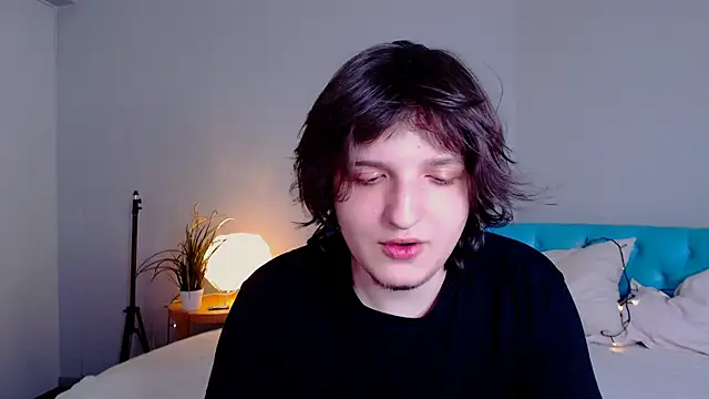 delalex online show from April 2026 08:23:02 PM