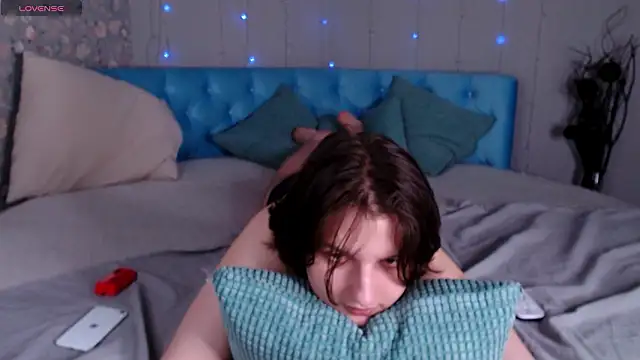 delalex online show from March 2026 08:02:01 PM