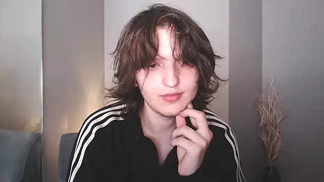delalex online show from July 2026 09:49:02 PM