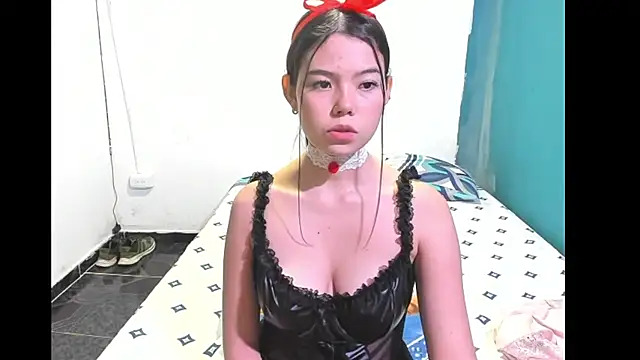 Draculaura X online show from July 2026 02:05:02 AM