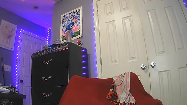 UriUniverse69 online show from June 2026 03:47:01 AM