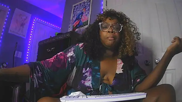 UriUniverse69 online show from June 2026 04:45:02 AM