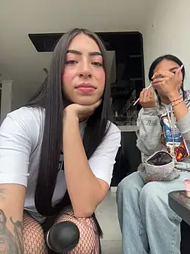 sylphiee  online show from March 2026 12:28:01 PM