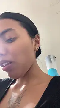 sylphiee  online show from April 2026 02:51:01 AM