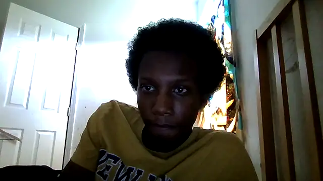 zacharyandrews778 online show from May 2026 09:46:02 PM