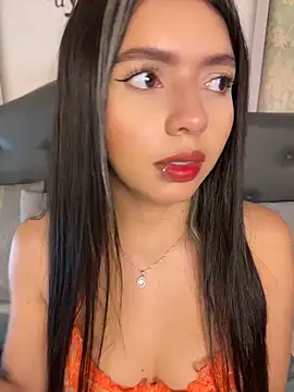 LolliePopsXXX online show from April 2026 01:07:01 PM