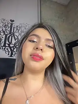 LolliePopsXXX online show from April 2026 01:07:02 PM