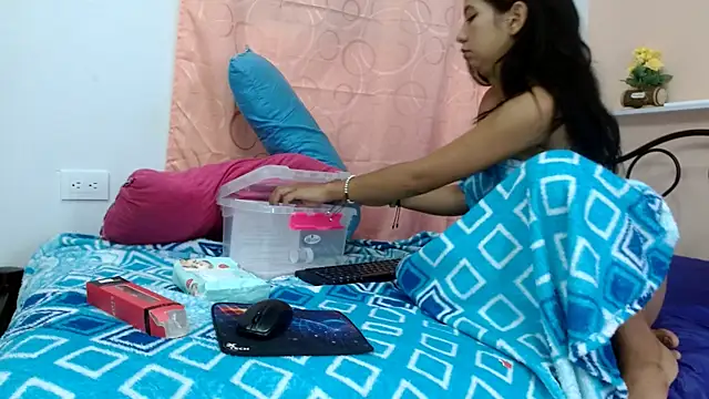 erikaskinny18 online show from March 2026 02:10:01 PM