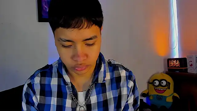 Lee Colee online show from March 2026 10:11:01 PM