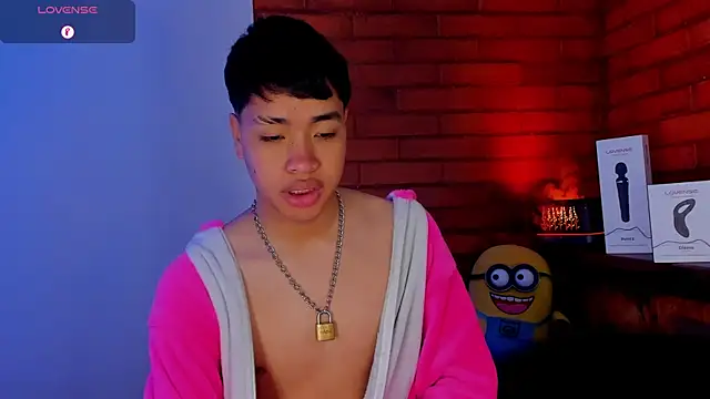 Lee Colee online show from April 2026 01:03:02 PM