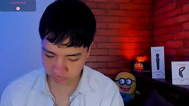 Lee Colee online show from April 2026 12:06:02 PM