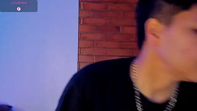 Lee Colee online show from April 2026 01:15:01 PM