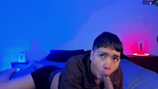 Lee Colee online show from March 2026 07:25:01 PM