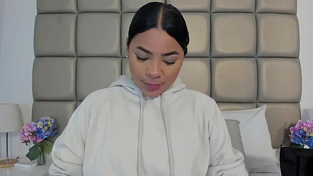 lilly williamss online show from June 2026 03:30:01 AM