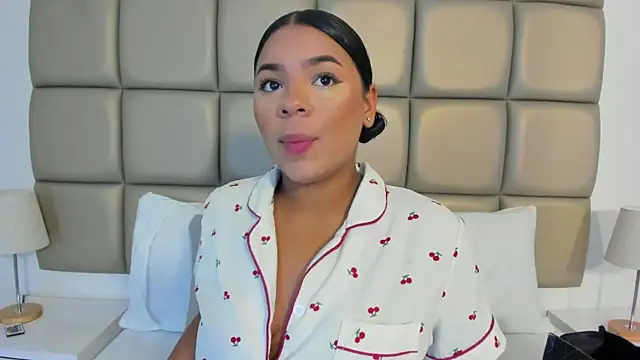 lilly williamss online show from May 2026 03:41:01 AM