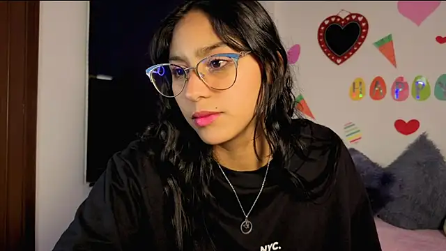 PaulaCutexs online show from April 2026 04:46:02 AM