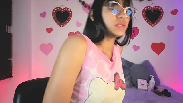 PaulaCutexs online show from March 2026 01:45:02 AM