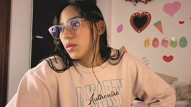 PaulaCutexs online show from April 2026 04:14:01 AM