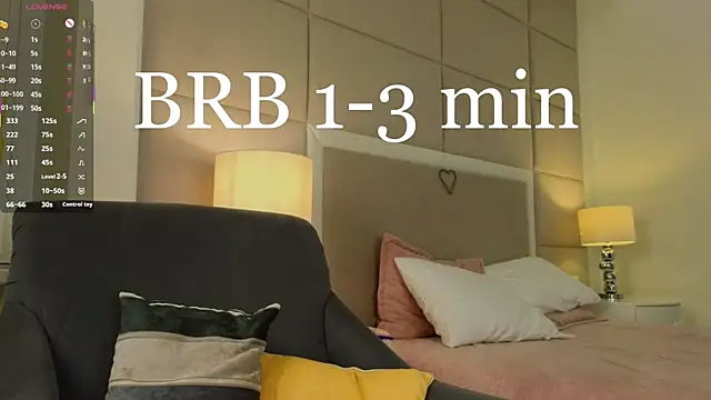 Boobinary online show from April 2026 01:18:02 AM