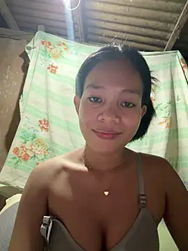 Snapshot of chinny1112 chatting on May 2026 03:32:02 PM chinny1112 online show from May 2026 03:32:02 PM
