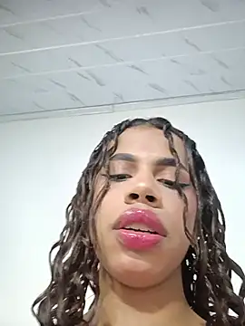 Snapshot of Dirty_Salome2 chatting on May 2026 03:36:02 AM Dirty Salome2 online show from May 2026 03:36:02 AM