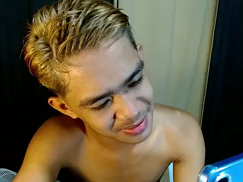 boynextdoorjosh online show from May 2026 08:32:02 AM
