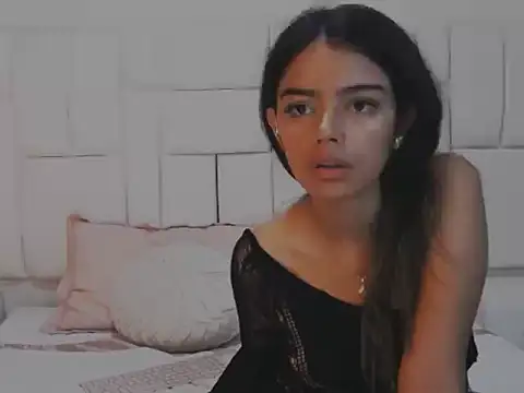 AnnieDesire online show from May 2026 04:42:01 AM