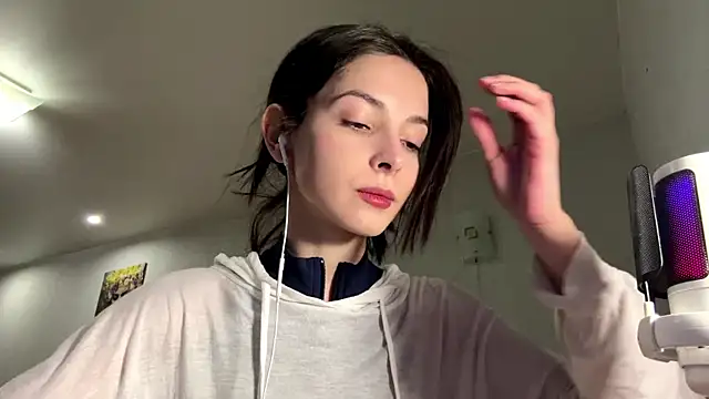 Mikytiki online show from March 2026 02:43:01 PM