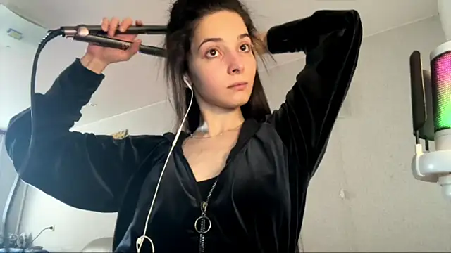 Mikytiki online show from March 2026 06:13:01 AM