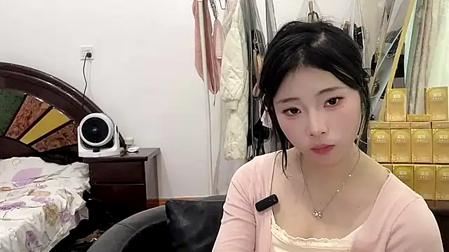 yiyibaby2026 online show from March 2026 08:26:33 AM