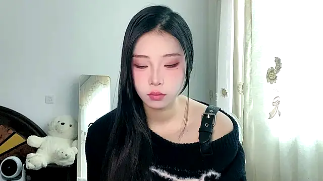 yiyibaby2026 online show from April 2026 02:47:02 AM