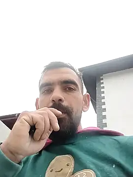 luys23 online show from March 2026 07:19:01 AM