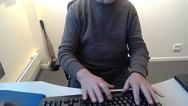 Buggemann online show from April 2026 03:55:01 AM