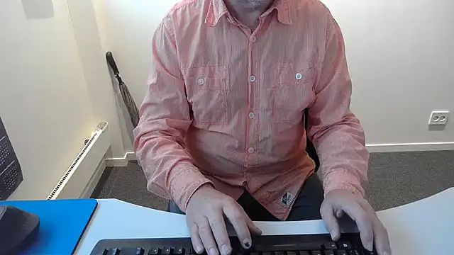 Buggemann online show from July 2026 03:09:01 AM