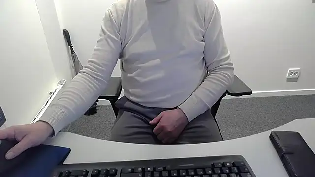 Buggemann online show from March 2026 04:23:01 AM